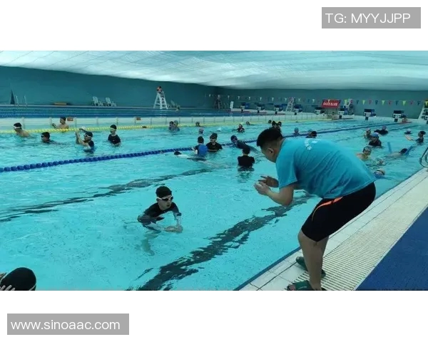 全民健身热潮中泳池竞技风云再起游泳赛事点燃夏季激情